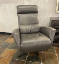 Furniture by Park 852116PBSL24 - Recliner - Medium